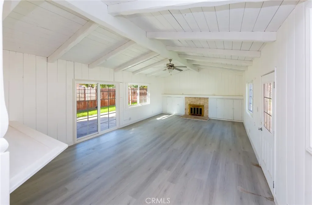 10831 Orion Avenue, Mission Hills (san Fernando), California 91345 home-pic-3